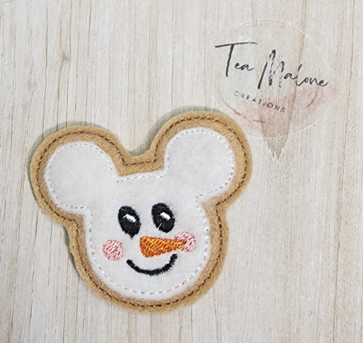 Snow Mouse Frosted Cookie Embroidery Design